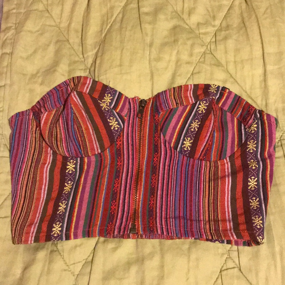 Crop top